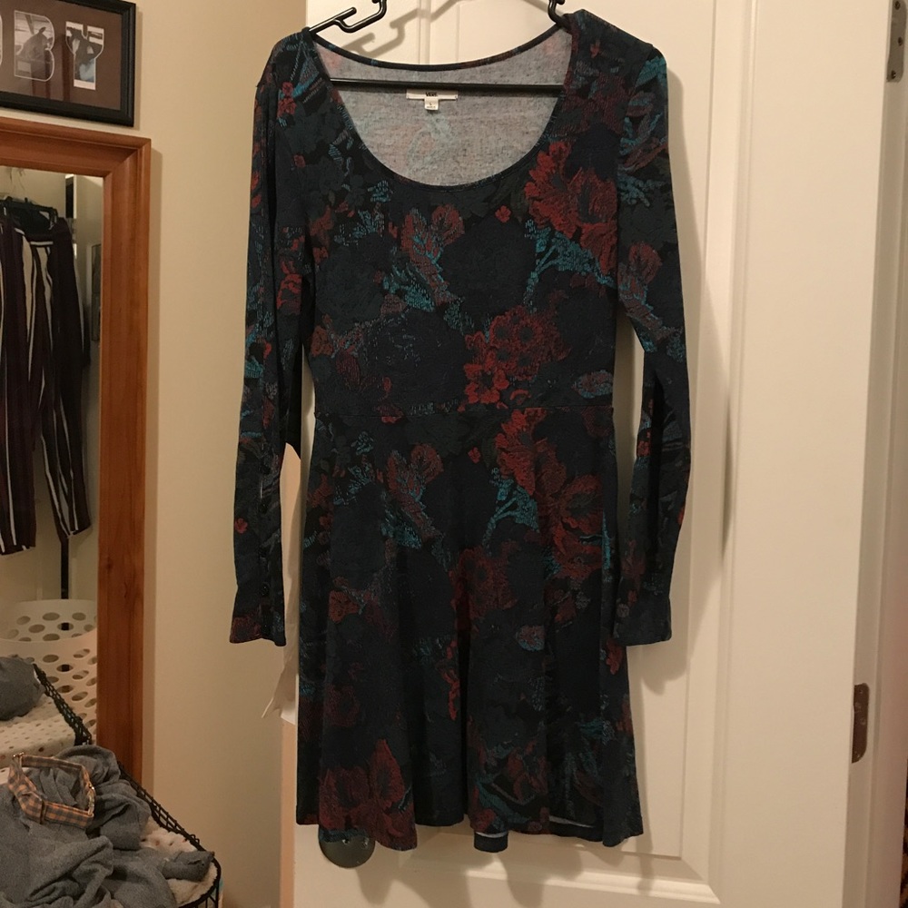 VANS floral dress **AVAILABLE UNTIL 10/1**